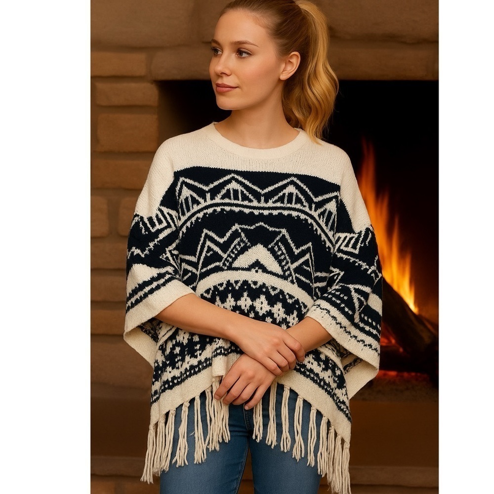 Altar’d State Aztec Print Cream Black Fringe Boho Trend Poncho Coastal Cowgirl M